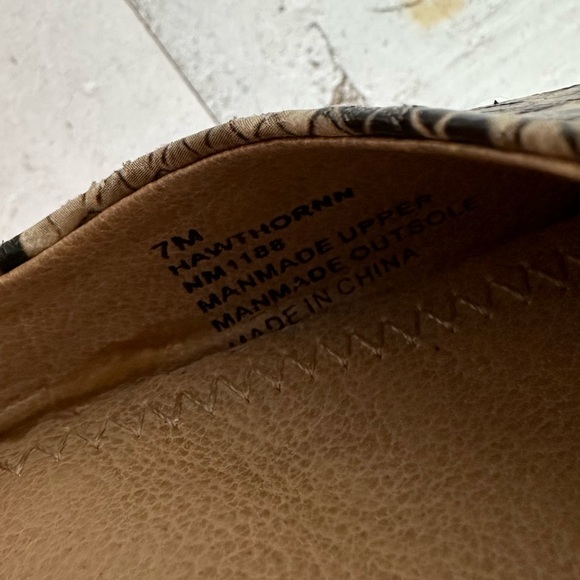 Mia Hawthorn Faux Snakeskin Ankle Strap Heels sz: 7 - Picture 4 of 7